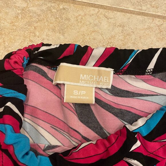 Patterned Blouse - Picture 4 of 4